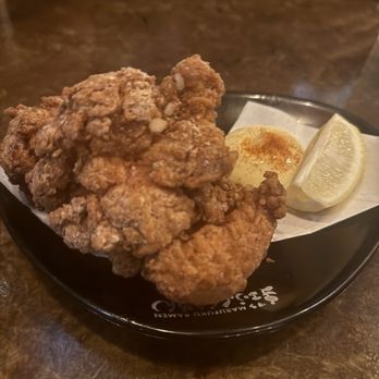 Marufuku Ramen - Chicken Karaage ($8.95): crispy and juicy, but could use more flavor in the actual chicken - Ramen Near Me - San Diego, California Marufuku Ramen - Chicken Karaage ($8.95): crispy and juicy, but could use more flavor in the actual chicken - Ramen Near Me - San Diego, California