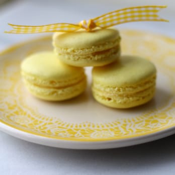 J'adore les Macarons - Meyer Lemon French Macarons - Macarons Near Me