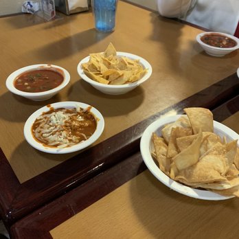 New Mecca Cafe - Bean dip, salsa, corn and flour chips. Have to ask for the flour chips - Mexican Near Me - Pittsburg, California