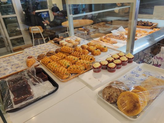 Paris Oven Bakery by null