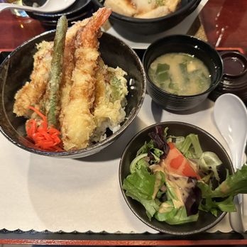 TORIZEN - Updated October 2025 - 214 Reviews & 572 Photos - 22 E Golf ...