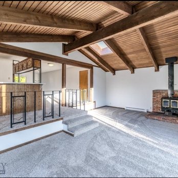Danielle Liau - Step down living room. Built in 1967. Bozeman, MT - Real Estate Agents Near Me Danielle Liau - Step down living room. Built in 1967. Bozeman, MT - Real Estate Agents Near Me