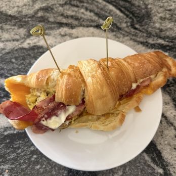 Miss Cruffin - Bakeries Near Me - Jacksonville, Florida Miss Cruffin - Bakeries Near Me - Jacksonville, Florida