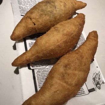 Sopra Sotto Pizzeria - Panzerotti trio - Pizza Near Me - Burnaby, British Columbia Sopra Sotto Pizzeria - Panzerotti trio - Pizza Near Me - Burnaby, British Columbia