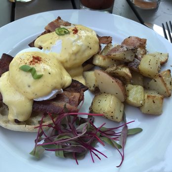 Brunch - Delicious eggs benedict! - Breakfast & Brunch Near Me - Paso Robles, California Brunch - Delicious eggs benedict! - Breakfast & Brunch Near Me - Paso Robles, California