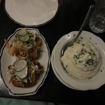 Bud & Marilyn's - NASHVILLE HOT BUNS - American Near Me - Philadelphia, Pennsylvania
