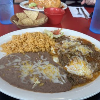 Pancho’s Kitchen - Huevos Rancheros with shredded beef - Mexican Near Me - Highland, California Pancho’s Kitchen - Huevos Rancheros with shredded beef - Mexican Near Me - Highland, California