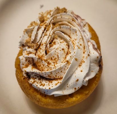 Pinkbox Doughnuts by null