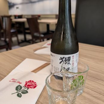 Uncle Son Sushi - Sushi Bars Near Me - Falls Church, Virginia Uncle Son Sushi - Sushi Bars Near Me - Falls Church, Virginia