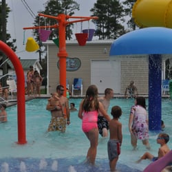Yogi Bear's Jellystone Park - Yogi Bear's Water Zone