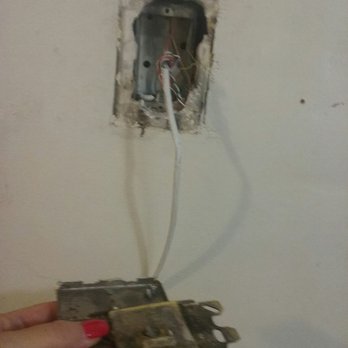 AT&T Internet - Unexceptable. What do i pay for? Bad internet connection and electric shock i guess. - Internet Service Providers Near Me