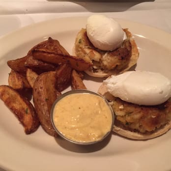 Old Ebbitt Grill - Chesapeake crab cake - Bars Near Me - Washington, DC, District of Columbia Old Ebbitt Grill - Chesapeake crab cake - Bars Near Me - Washington, DC, District of Columbia