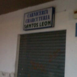 Santos León