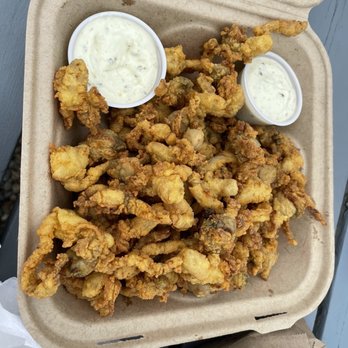 Green Harbor Lobster Pound - Medium Fried clams - Seafood Near Me - Marshfield, Massachusetts Green Harbor Lobster Pound - Medium Fried clams - Seafood Near Me - Marshfield, Massachusetts
