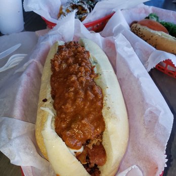 Bruiser's - Schwarber - Hot Dogs Near Me - Slidell, Louisiana