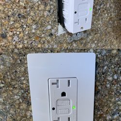 Handy Craftsman - Opened up backsplash to fit GFCI