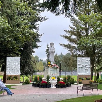 St Mary Magdalen Parish - So beautiful and peaceful - Churches Near Me - Everett, Washington
