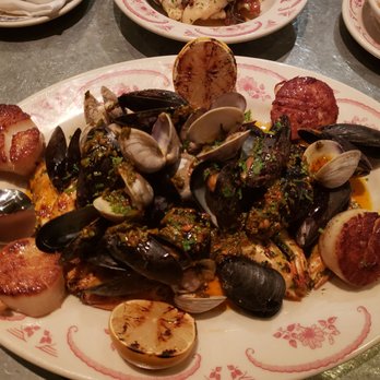 Bar La Grassa - The shellfish platter fit for a god - Italian Near Me - Minneapolis, Minnesota Bar La Grassa - The shellfish platter fit for a god - Italian Near Me - Minneapolis, Minnesota