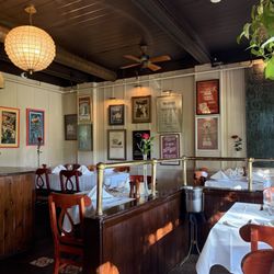 Euphemia Haye Restaurant & The Haye Loft - Cozy
