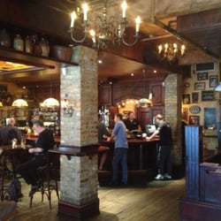 Patricks Pub & Restaurant