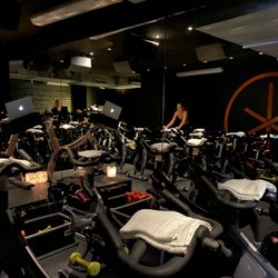 Dynamo Cycling - Inside the studio