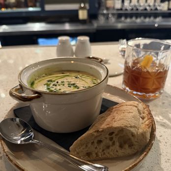 Table 28 - Clam Chowder with the fig old fashioned - New American Near Me - Little Rock, Arkansas