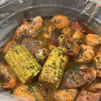 Cajun Boil Seafood Restaurant Brickell - 1 LB of Jumbo Shrimp with sides of Corn & Andouille Sausage - Cajun/Creole Near Me - Miami, Florida Cajun Boil Seafood Restaurant Brickell - 1 LB of Jumbo Shrimp with sides of Corn & Andouille Sausage - Cajun/Creole Near Me - Miami, Florida