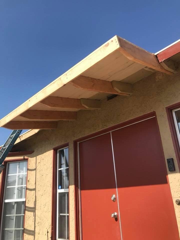 Slide of Harbor Roofing Services