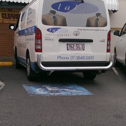 Lakis Dry Cleaners - Dry cleaner who thinks it's OK to park in disabled parking... Not a nice guy.