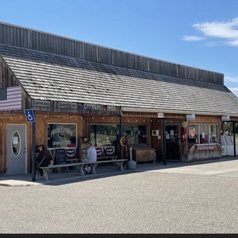Moose Crossing Sweets & Gifts - Little mom n pops shop - Coffee & Tea Near Me - Cardwell, Montana Moose Crossing Sweets & Gifts - Little mom n pops shop - Coffee & Tea Near Me - Cardwell, Montana