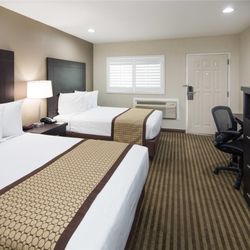 Days Inn by Wyndham El Centro - Guest room
