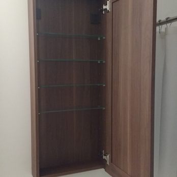 Midtown Handyman - Medicine Cabinet ..perfectly level and secured. - Handyman Near Me - Toronto, Ontario Midtown Handyman - Medicine Cabinet ..perfectly level and secured. - Handyman Near Me - Toronto, Ontario