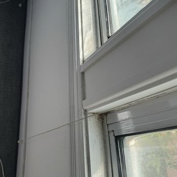 Gigi Cleaning Services - Windows seal not wiped down - Home Cleaning Near Me - Yorba Linda, California Gigi Cleaning Services - Windows seal not wiped down - Home Cleaning Near Me - Yorba Linda, California