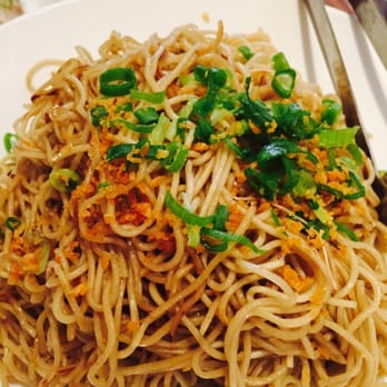 Star Noodle - Garlic noodles... Mmmm - Asian Fusion Near Me - Lahaina, Hawaii