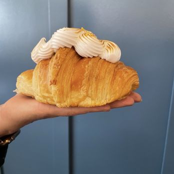 Le Croissant - Lemon meringue croissant - Bakeries Near Me - Winnipeg, Manitoba Le Croissant - Lemon meringue croissant - Bakeries Near Me - Winnipeg, Manitoba