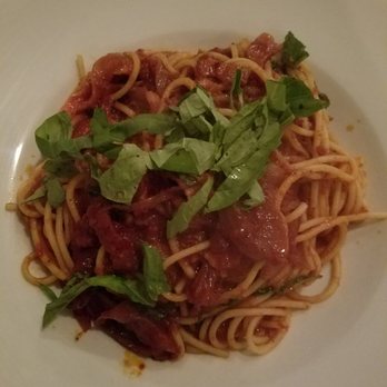 Gourmet Italia - Spaghetti amatriciana - Italian Near Me - Temecula, California Gourmet Italia - Spaghetti amatriciana - Italian Near Me - Temecula, California
