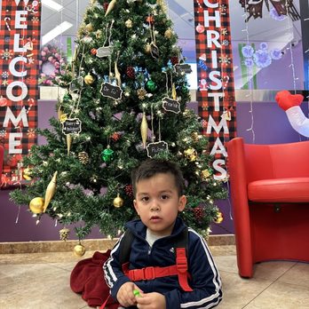 Children's Primary Dental - Decorations - Pediatric Dentists Near Me - Chula Vista, California