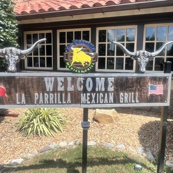 La Parrilla Mexican Grill - Mexican Near Me - Hampton, Virginia
