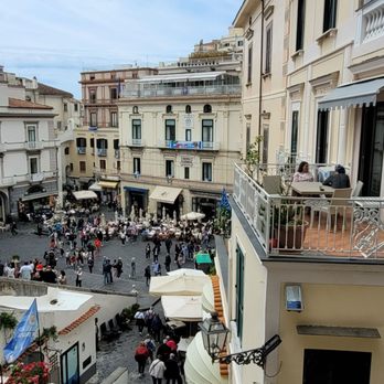 Amalfi Coast - Hotels Near Me - Amalfi, SA