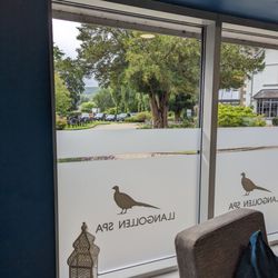 The Wild Pheasant Hotel - Front lawn view from the spa waiting area