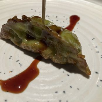 Le F2 - Complimentary dumpling - Bistros Near Me - Lyon, 69