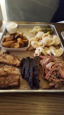 Mabel's Bar & Q by Chef Michael Symon by null