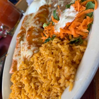 La Costa Mariscos - Enchiladas Rancheras With Rice And Beans. - Mexican Near Me - Bakersfield, California La Costa Mariscos - Enchiladas Rancheras With Rice And Beans. - Mexican Near Me - Bakersfield, California
