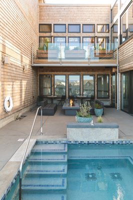 Headlands Coastal Lodge & Spa by null