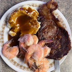Geronimoe's Bar & Grill - Ribeye & Boiled Shimp