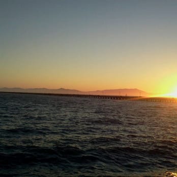 Skates On The Bay - Seafood Near Me - Berkeley, California