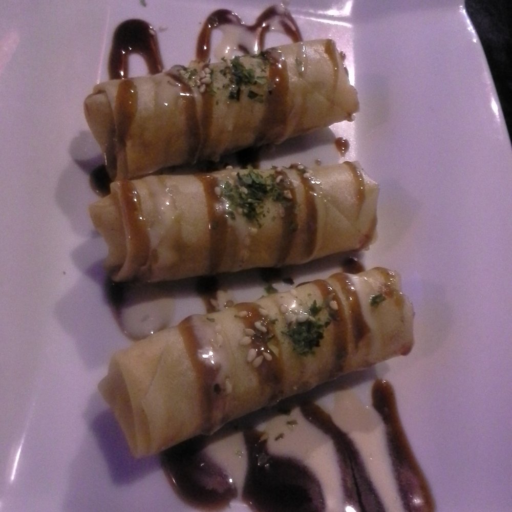 Nobuya - These veg spring rolls were on the house. That's why I felt bad about redeeming the 10% off! - Japanese Near Me - Etobicoke, Ontario Nobuya - These veg spring rolls were on the house. That's why I felt bad about redeeming the 10% off! - Japanese Near Me - Etobicoke, Ontario