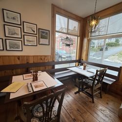 Water Street Tavern and Inn - Inside the restaurant