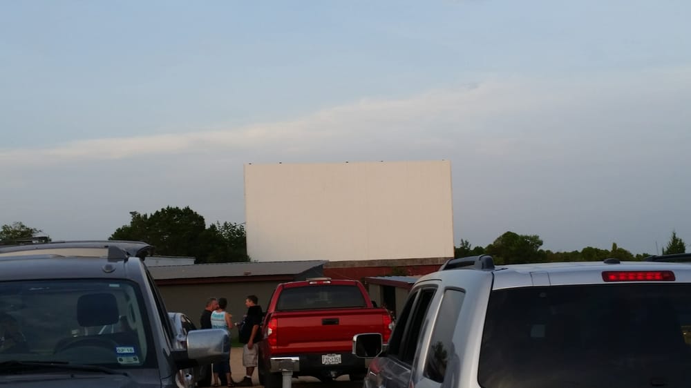 LAST DRIVE IN PICTURE SHOW Updated July 2024 18 Photos & 32 Reviews