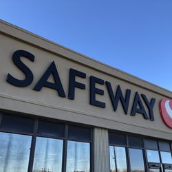 Safeway - Storefront.